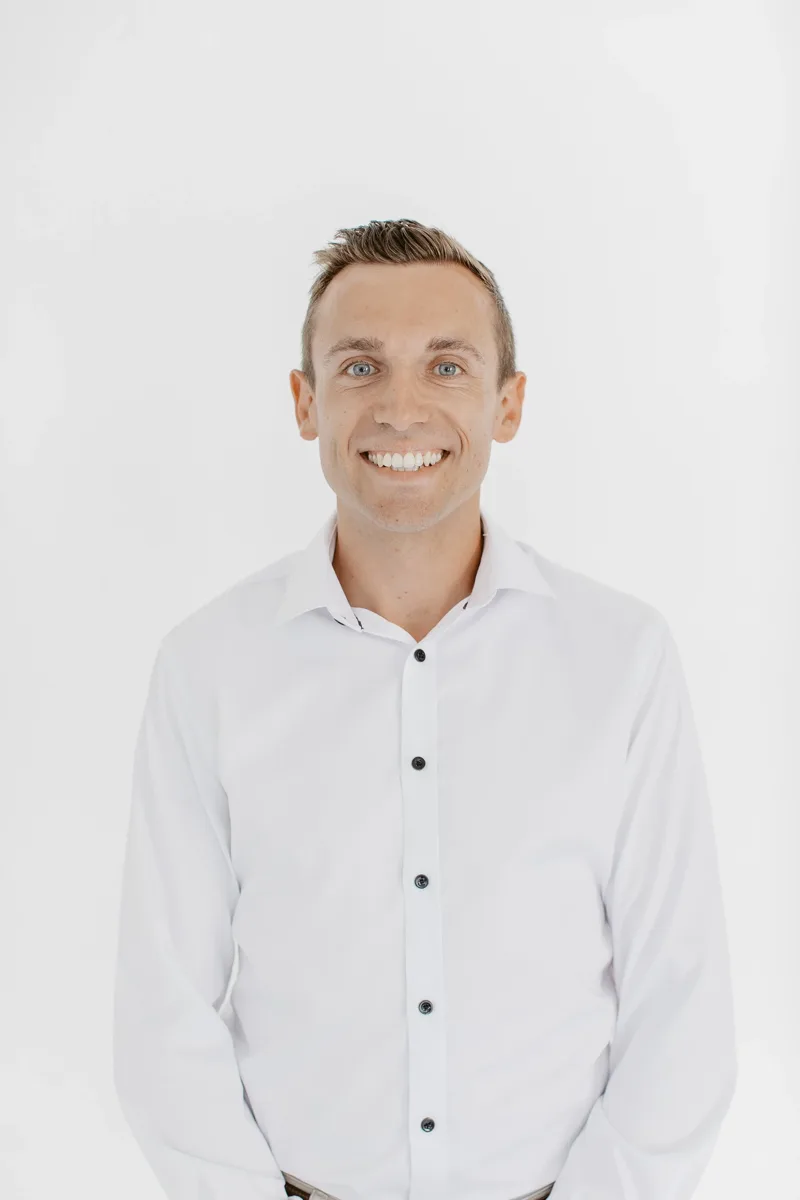 Daniel Hoawerth, Senior Associate
